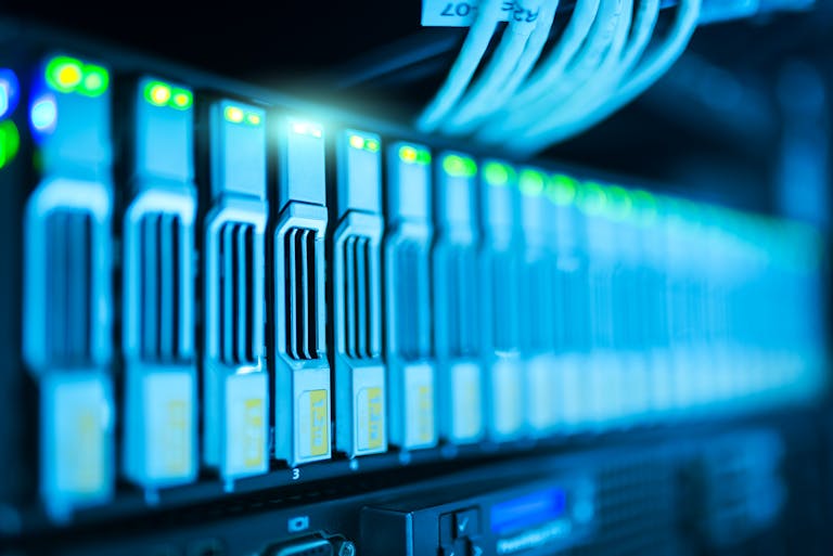 Pushing the Edge: How Modular Rendering and Adaptive Hydration Are Redefining Front-End Performance 5 Close Up Photo of Mining Rig